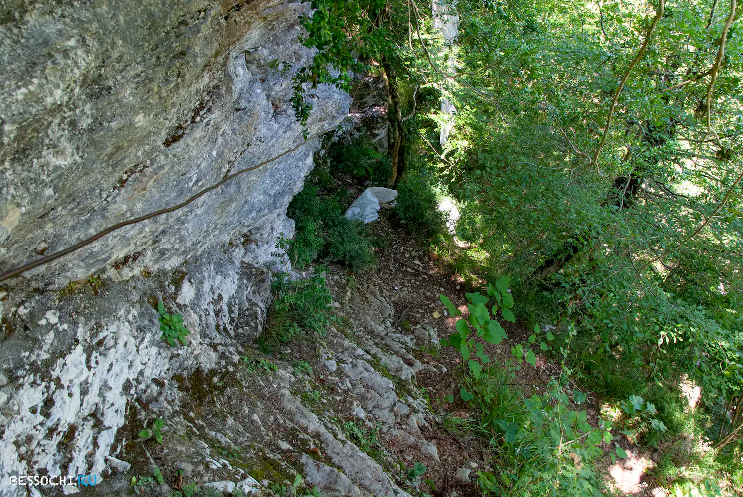 пещера Широкопокоссная