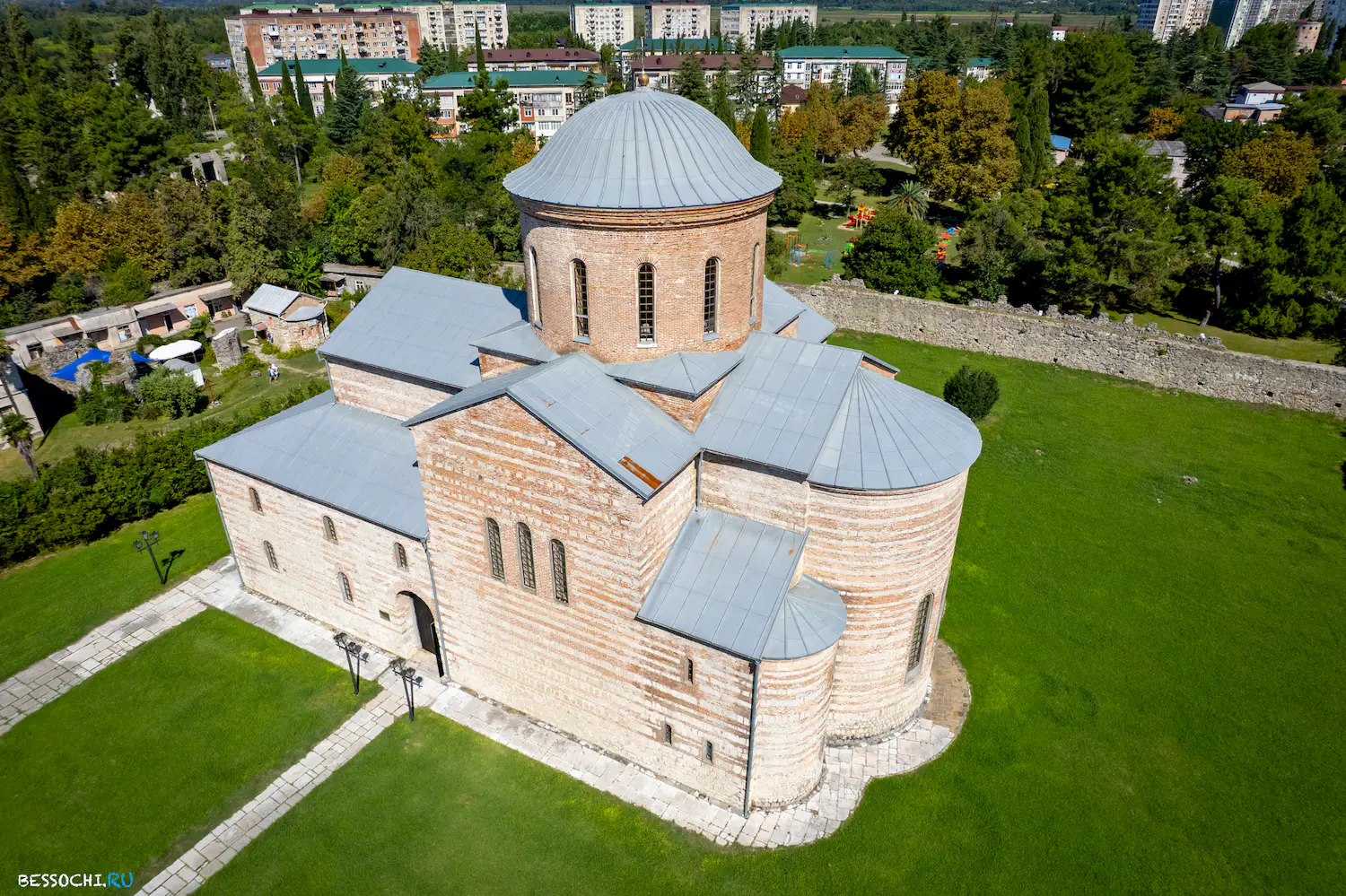 Храм Пицунда