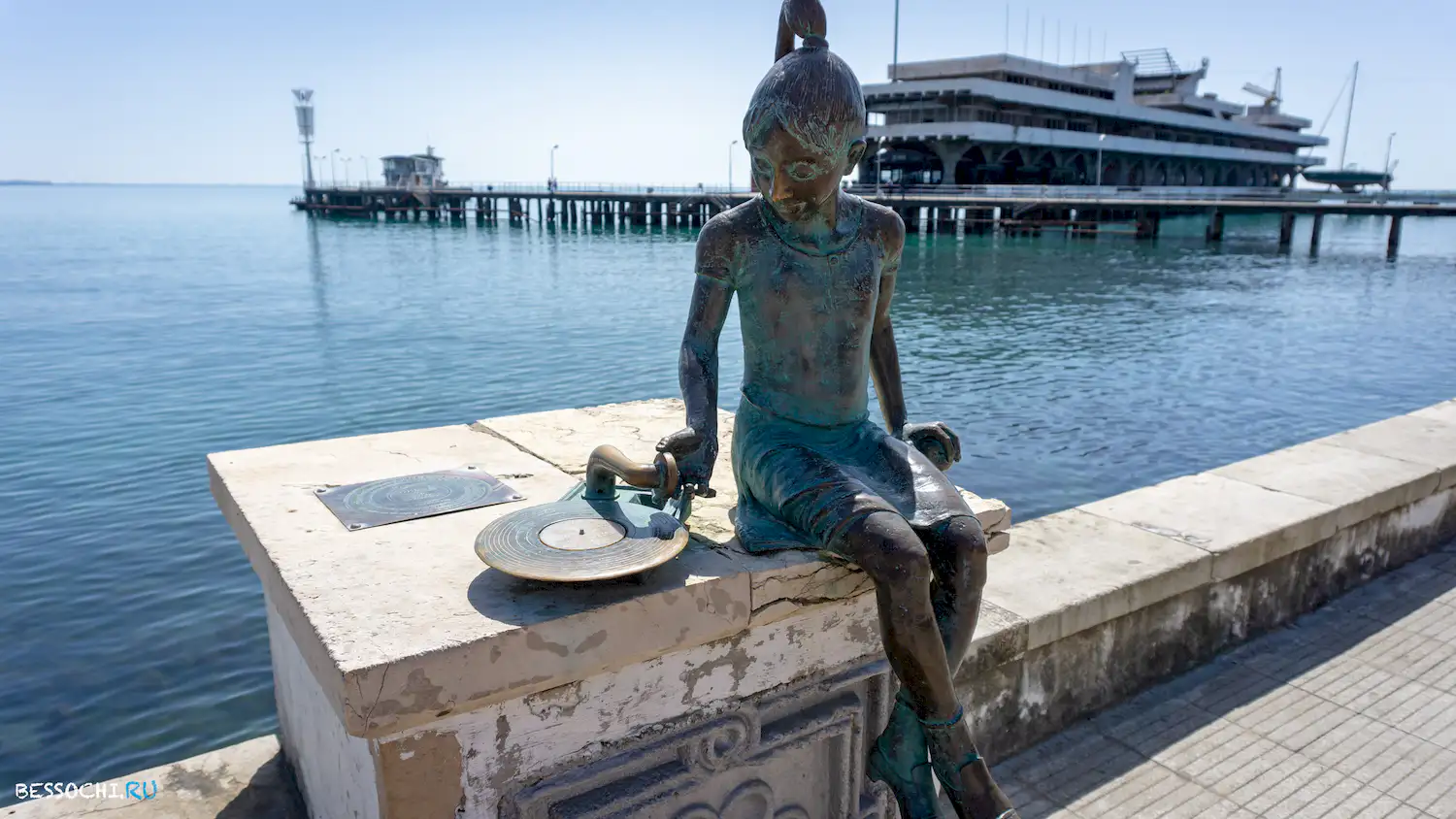 Сухумский порт