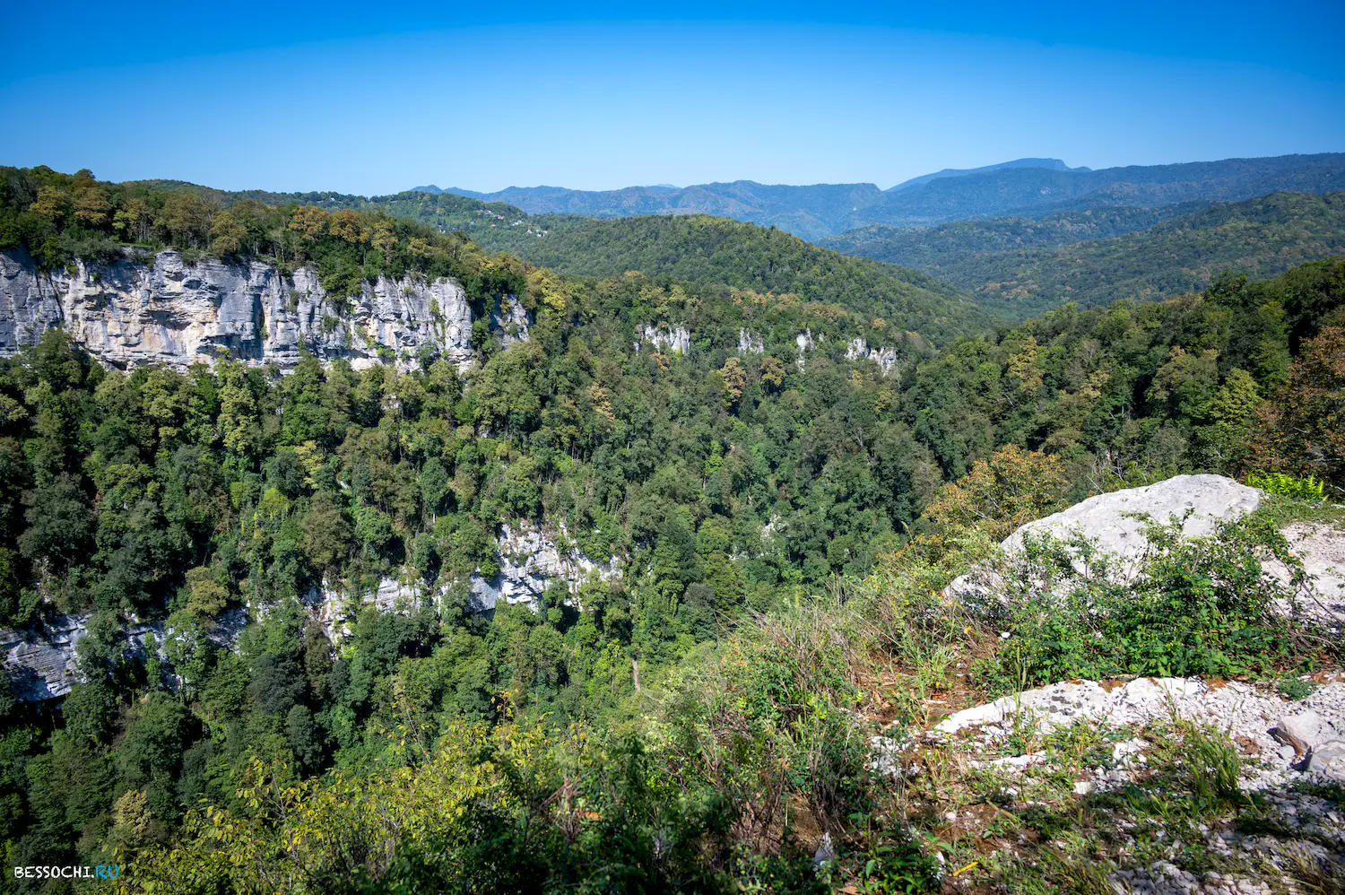 Белые скалы