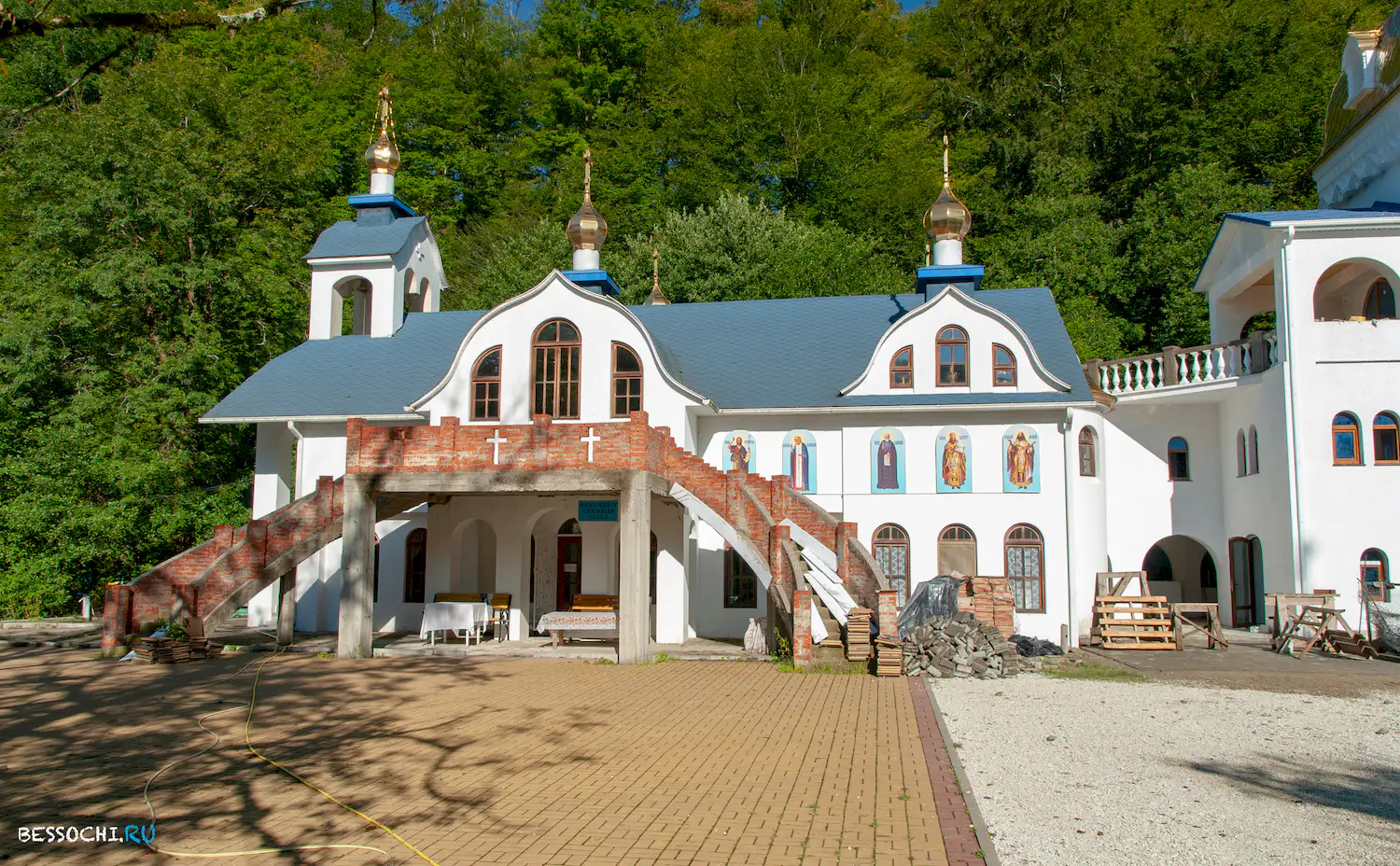 Лесное монастырь