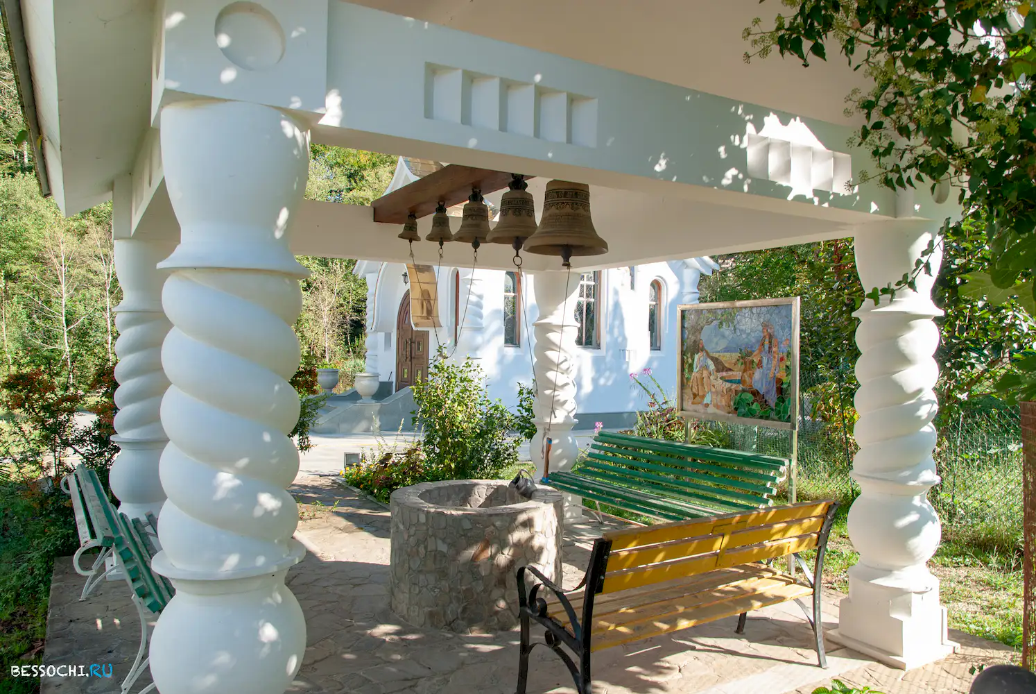 Лесное монастырь