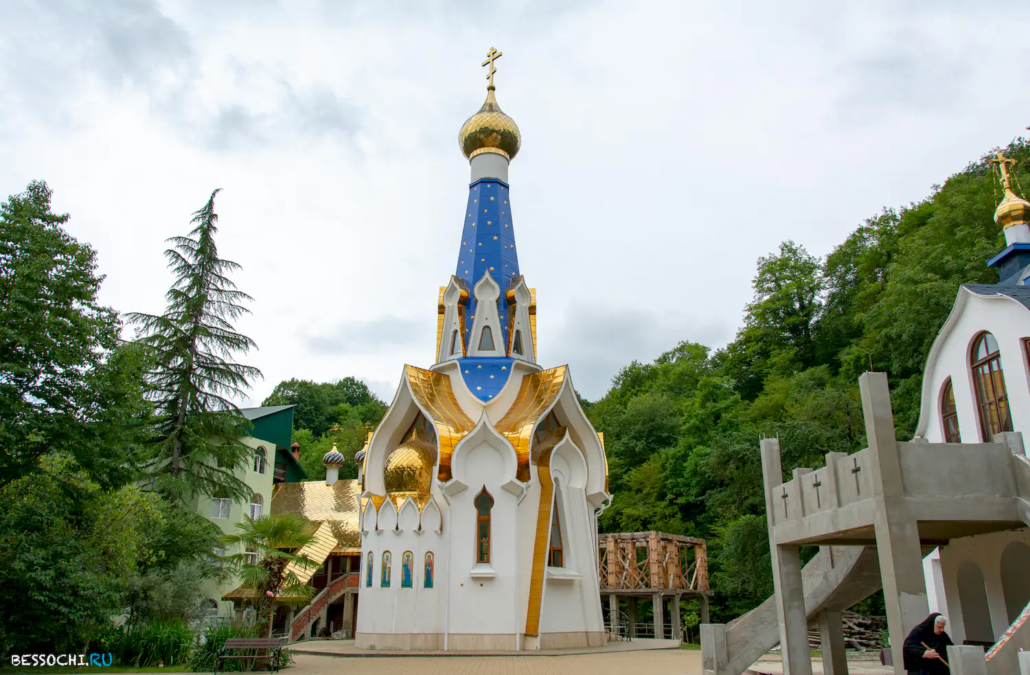 Лесное монастырь