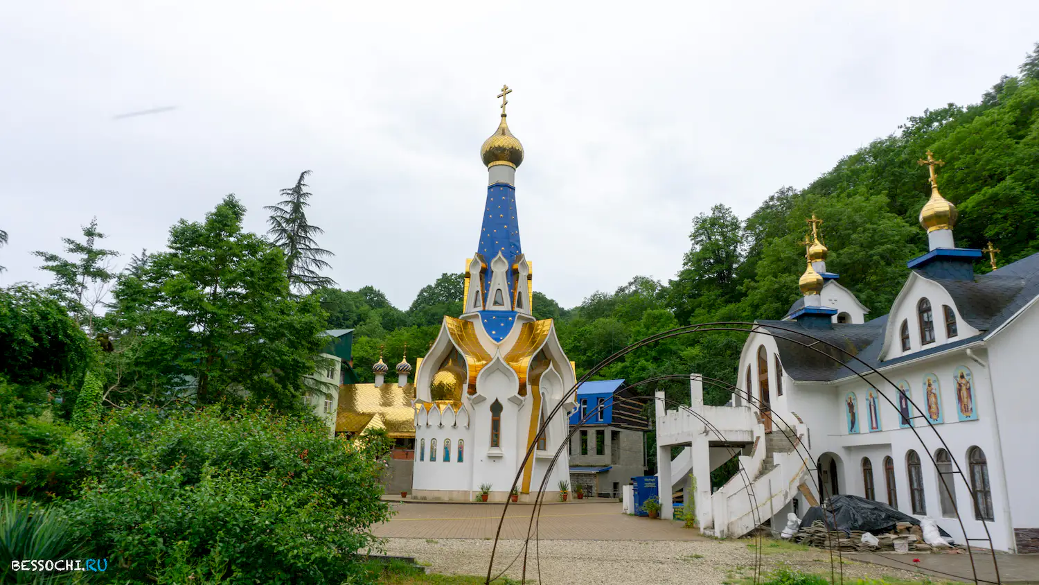 Лесное монастырь