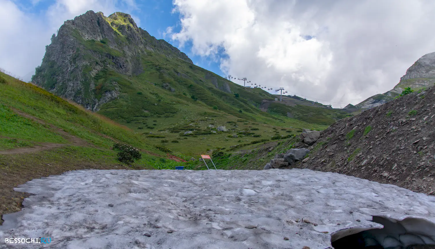 Черная пирамида