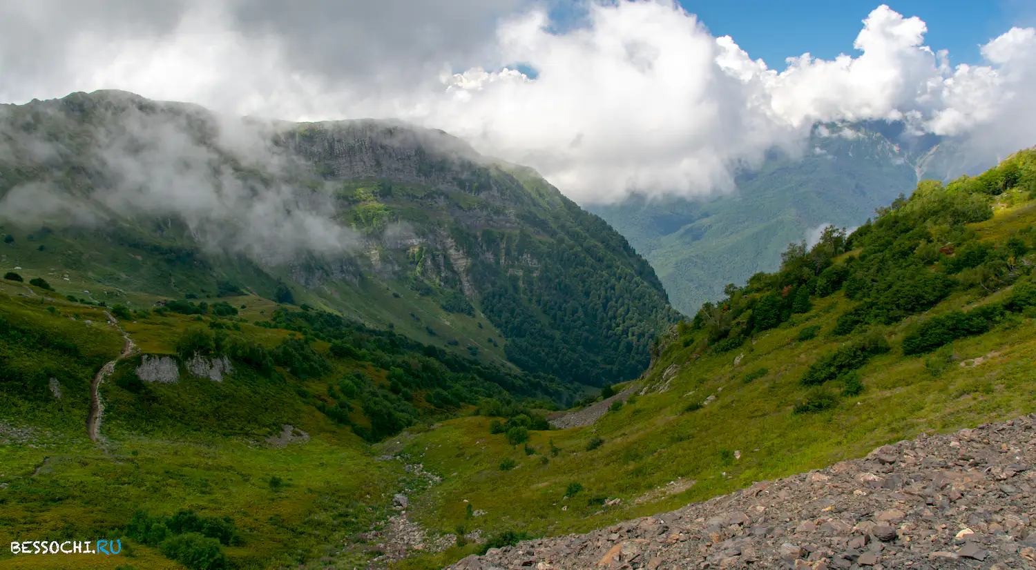 Черная пирамида