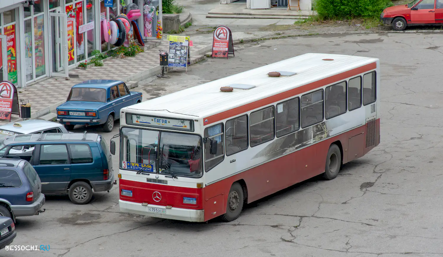 Абхазский автобус