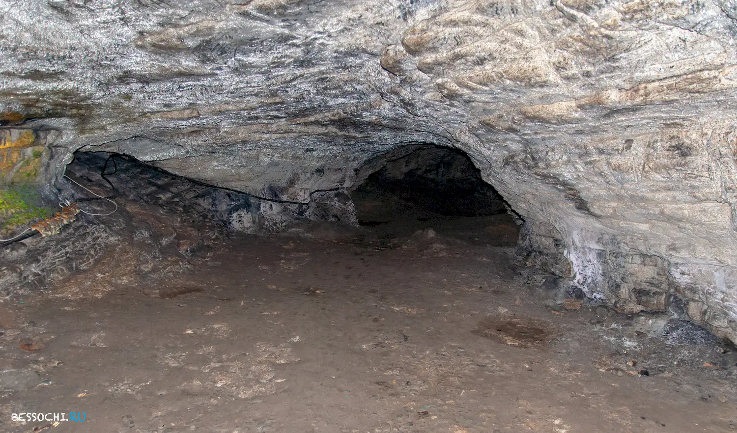 Ахштырская пещера