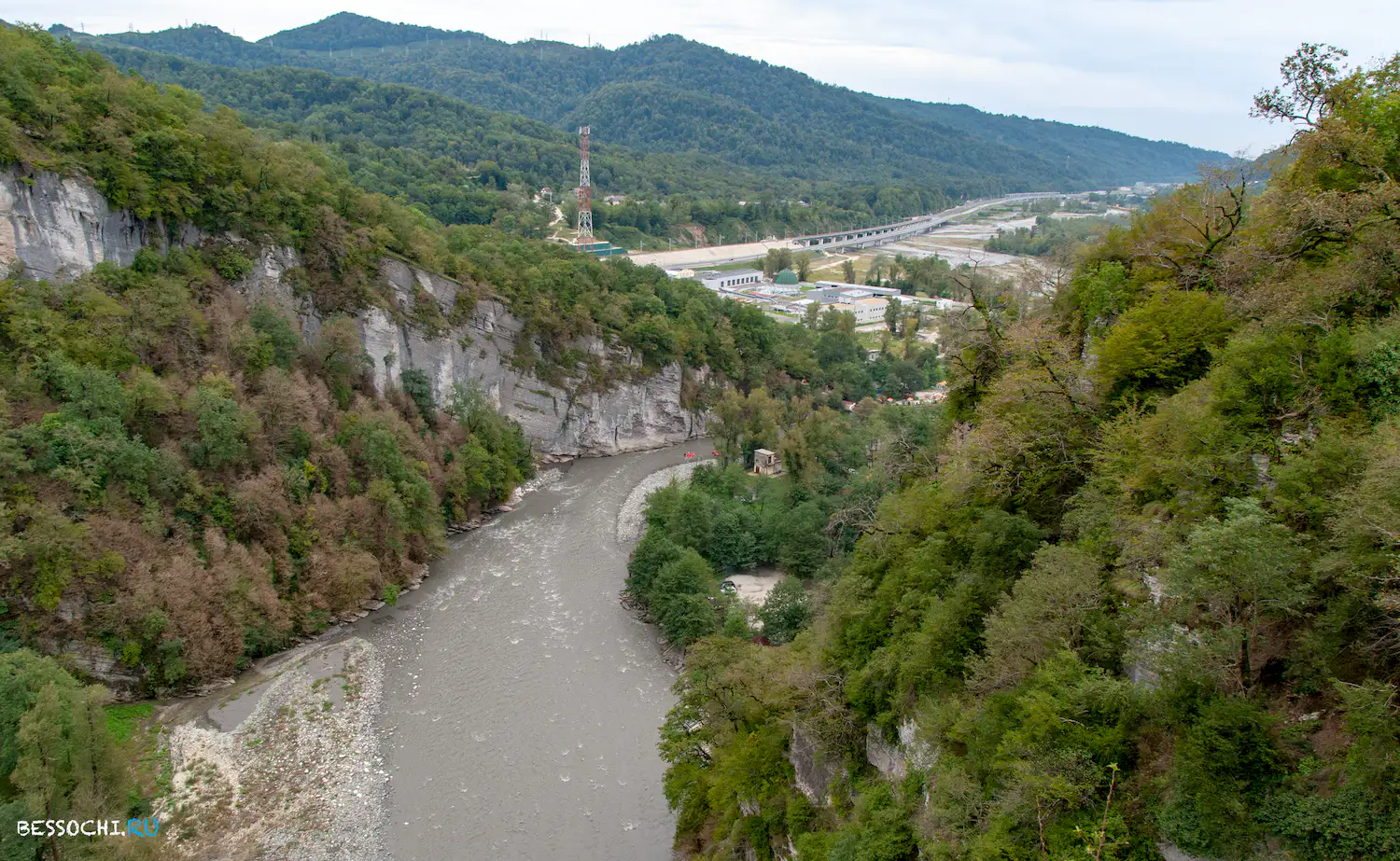 Ахштырская пещера