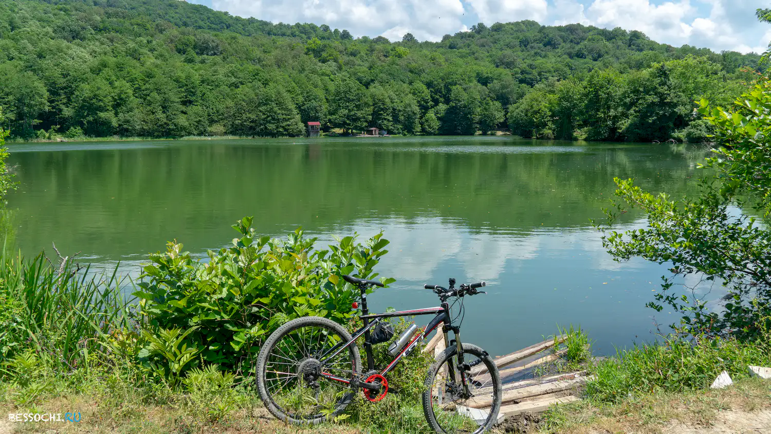 Калиновое озеро