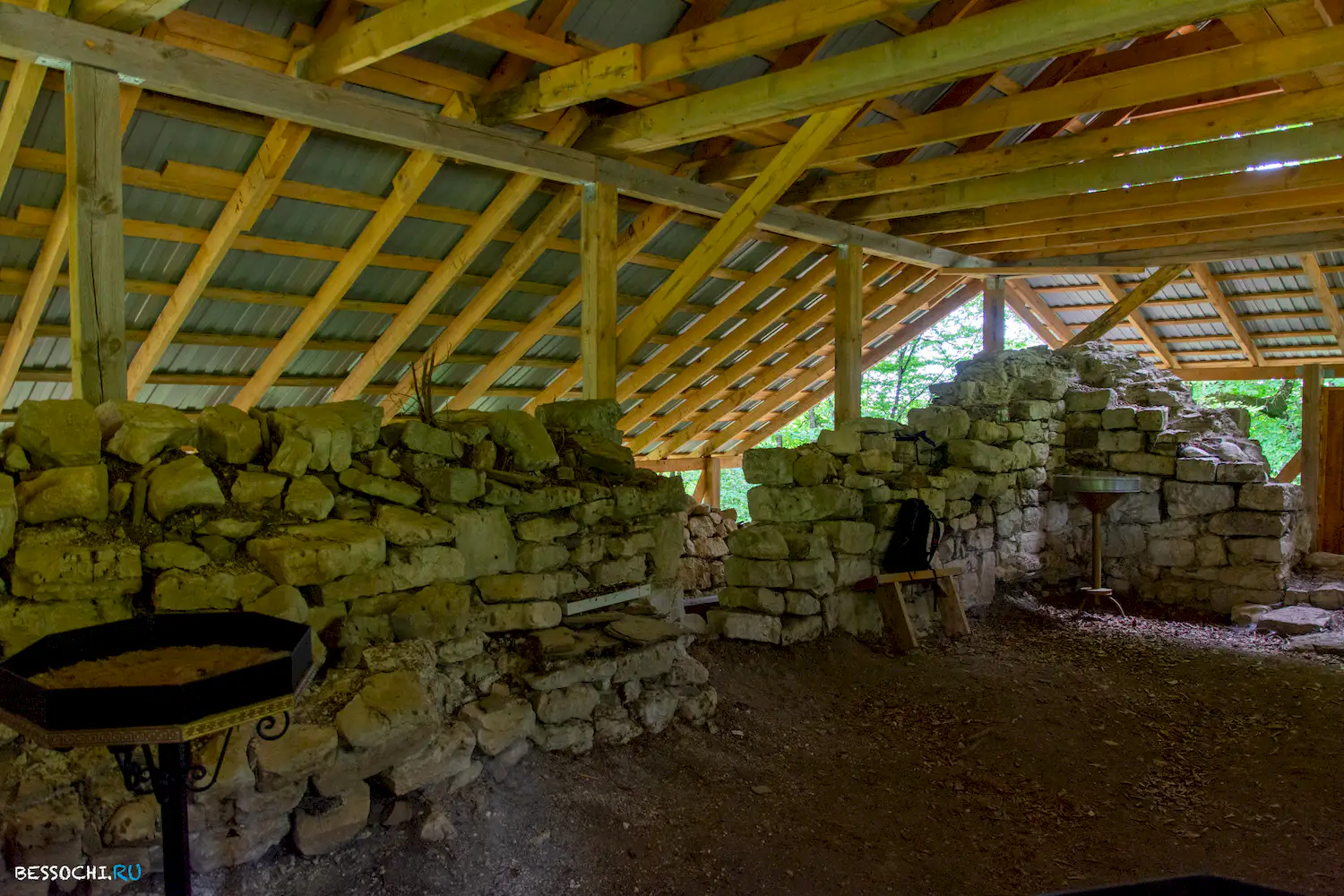 Леснянская базилика II