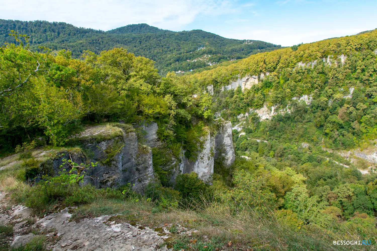 Ахштырское ущелье