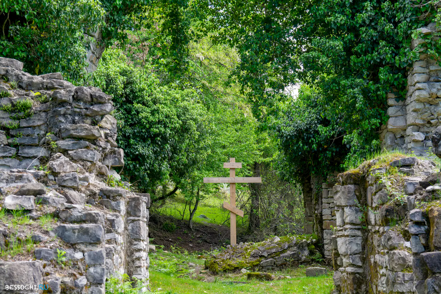 Ахштырский храм