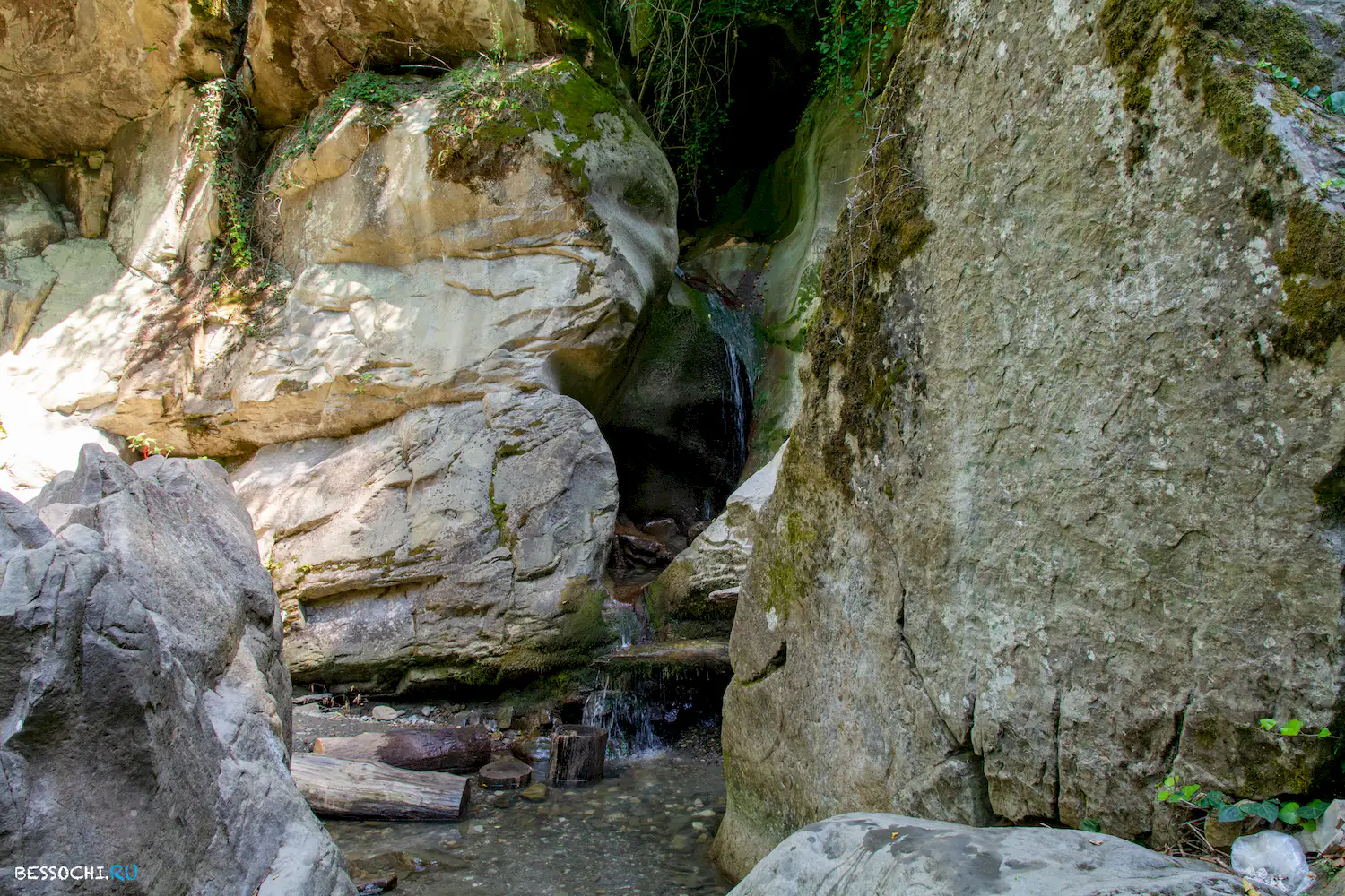 Свирское ущелье