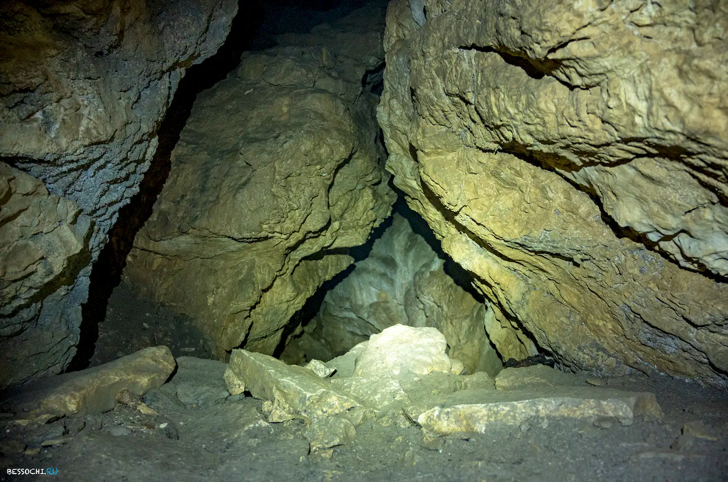 пещера Лабиринтовая