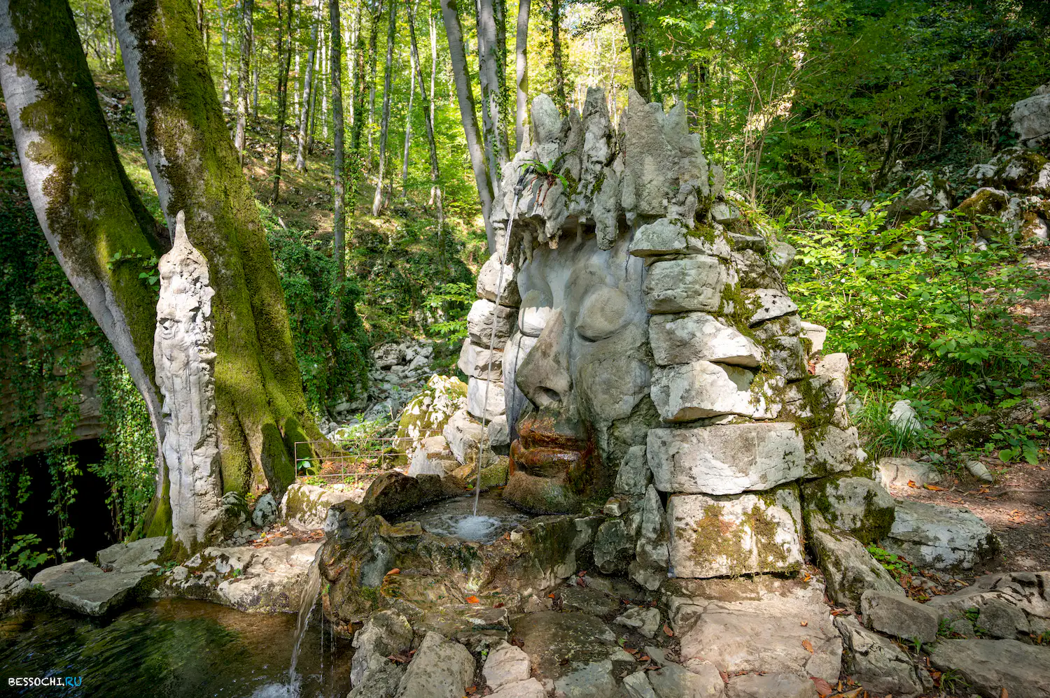 Воронцовские пещеры