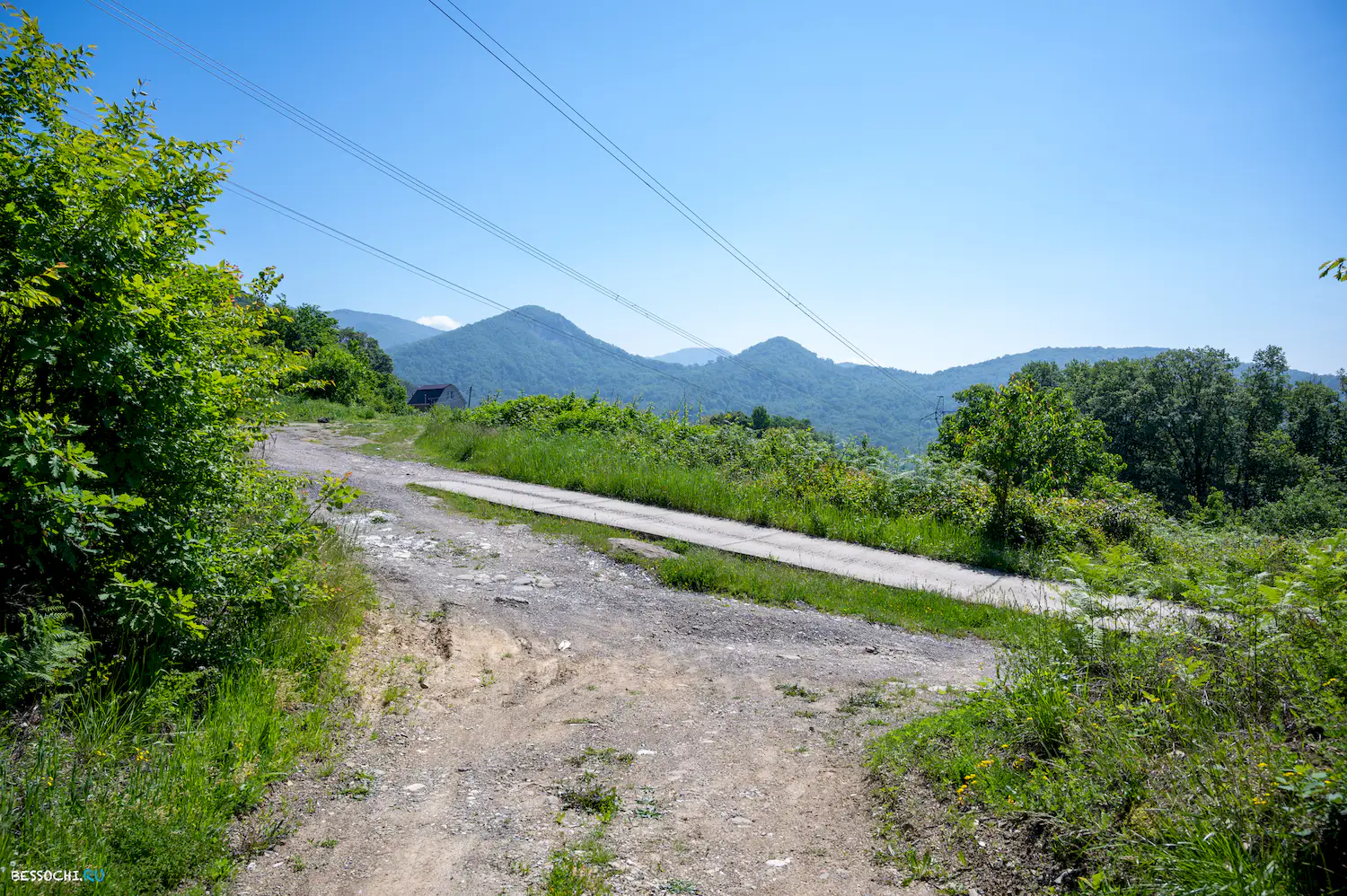 Корытообразный дольмен