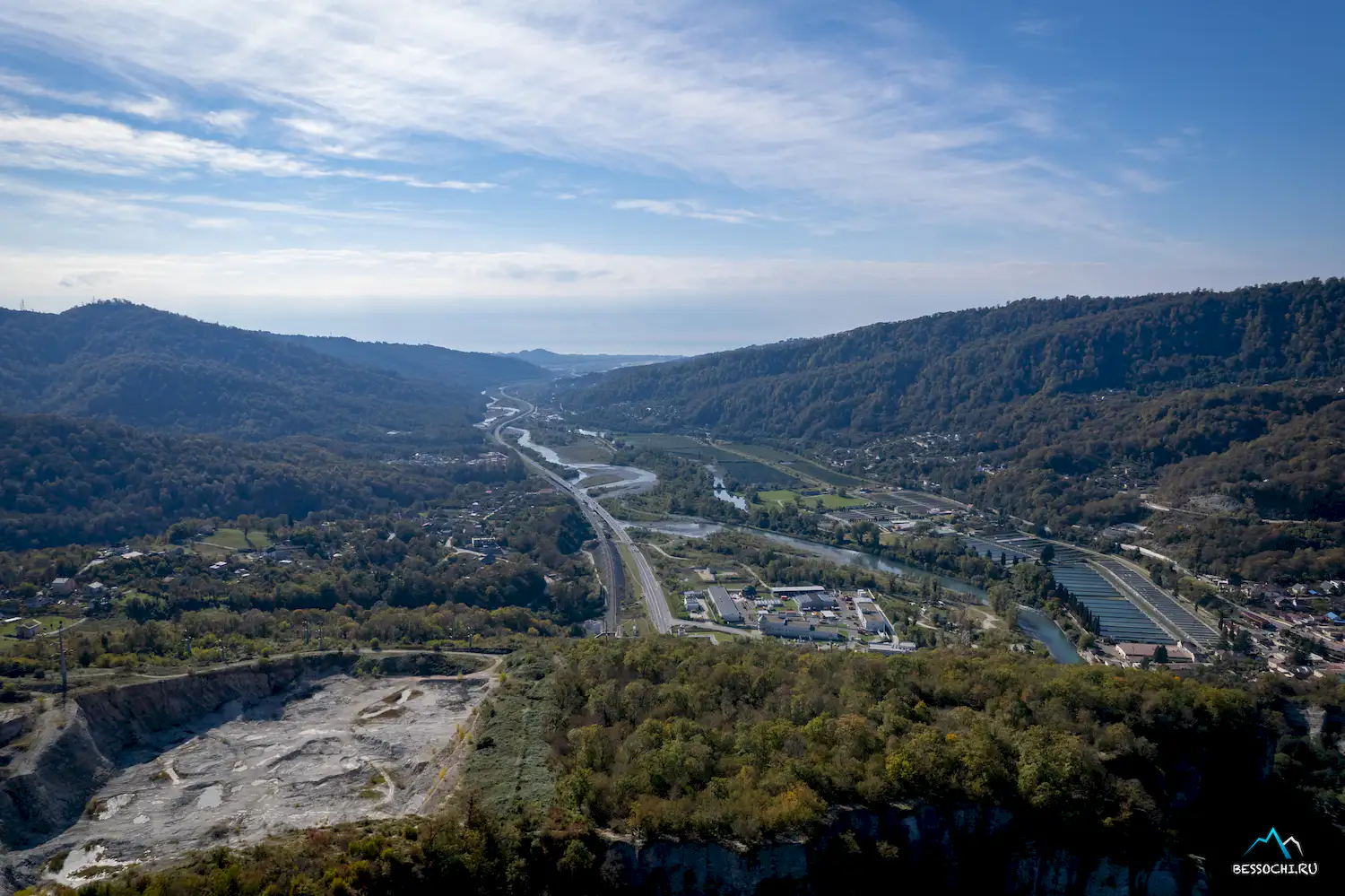 Ахштырское ущелье