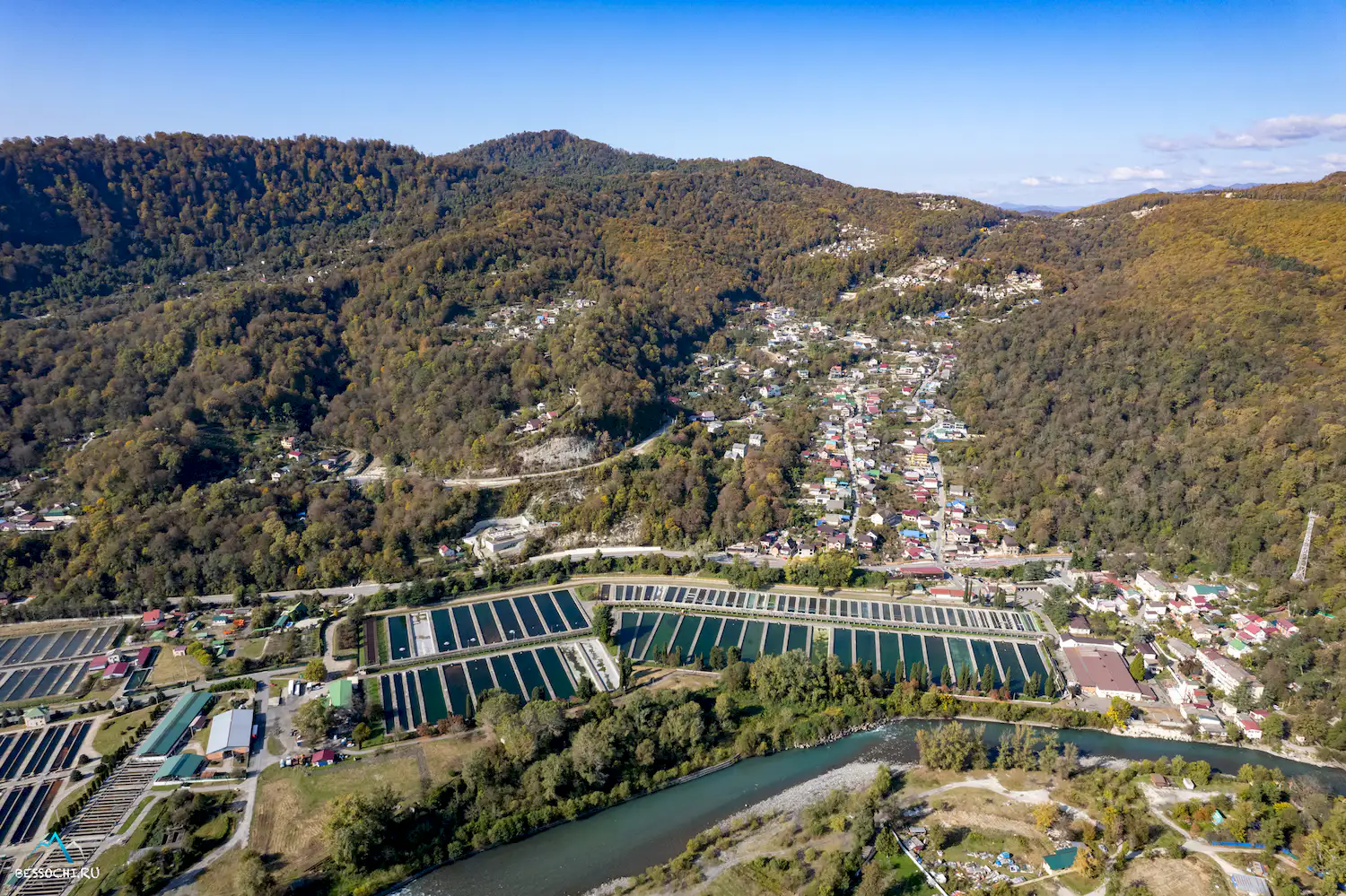 Ахштырское ущелье