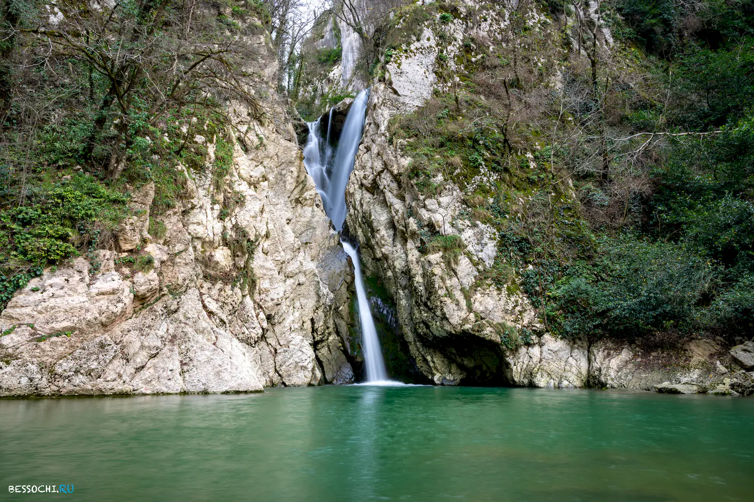 Агурские водопады