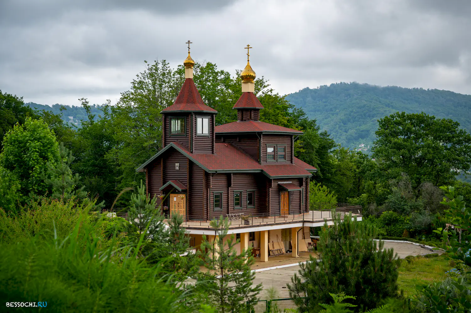 храм Каштаны