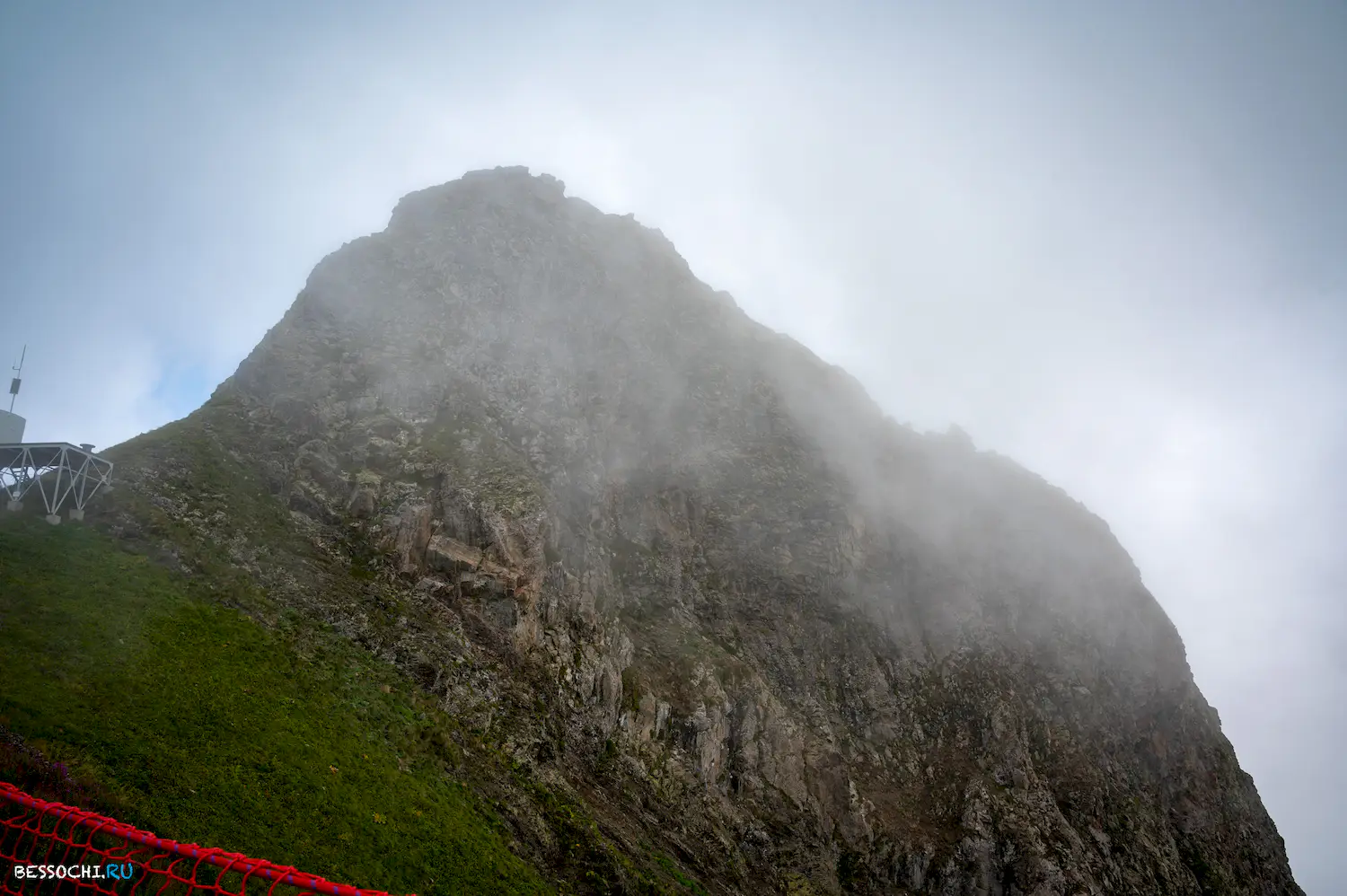 Черная пирамида