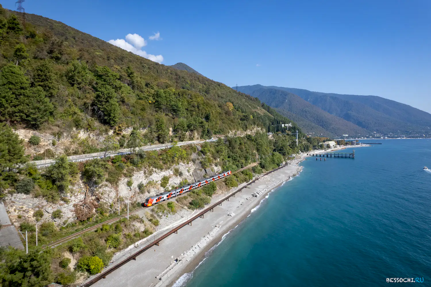 Ласточка Абхазия